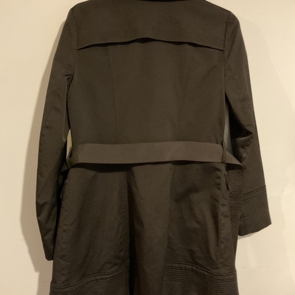 NEW YORK & COMPANY BLACK RAIN COAT SIZE SMALL - Picture 2 of 5